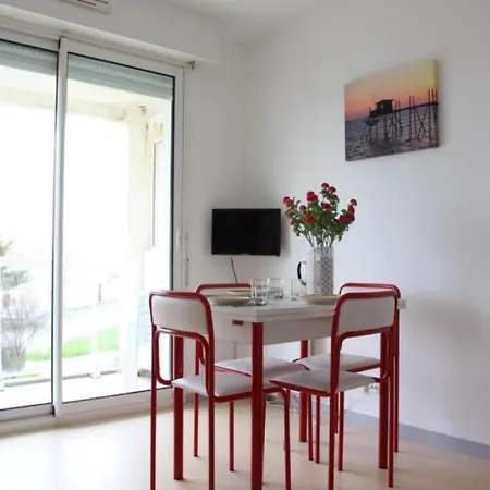 Porte Oceane 3 Apartment *